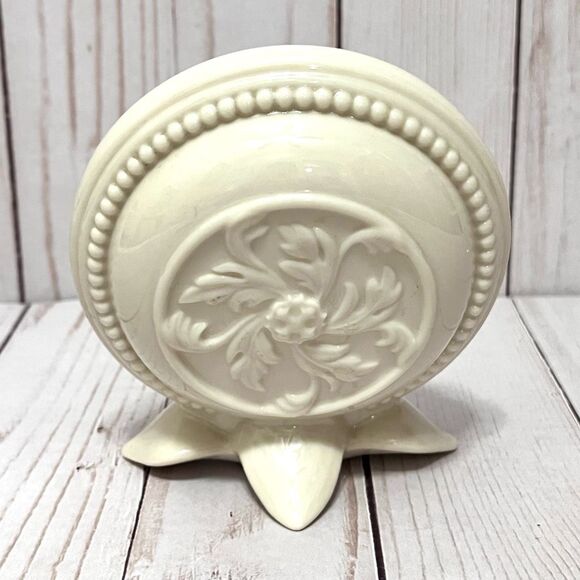 Lenox Woodland Timely Traditions Quartz Porcelain Round Ivory Clock - Picture 2 of 6